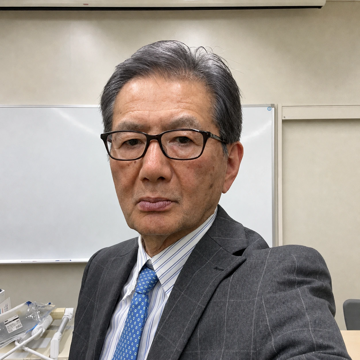 駒澤大学経済学部 代田純教授